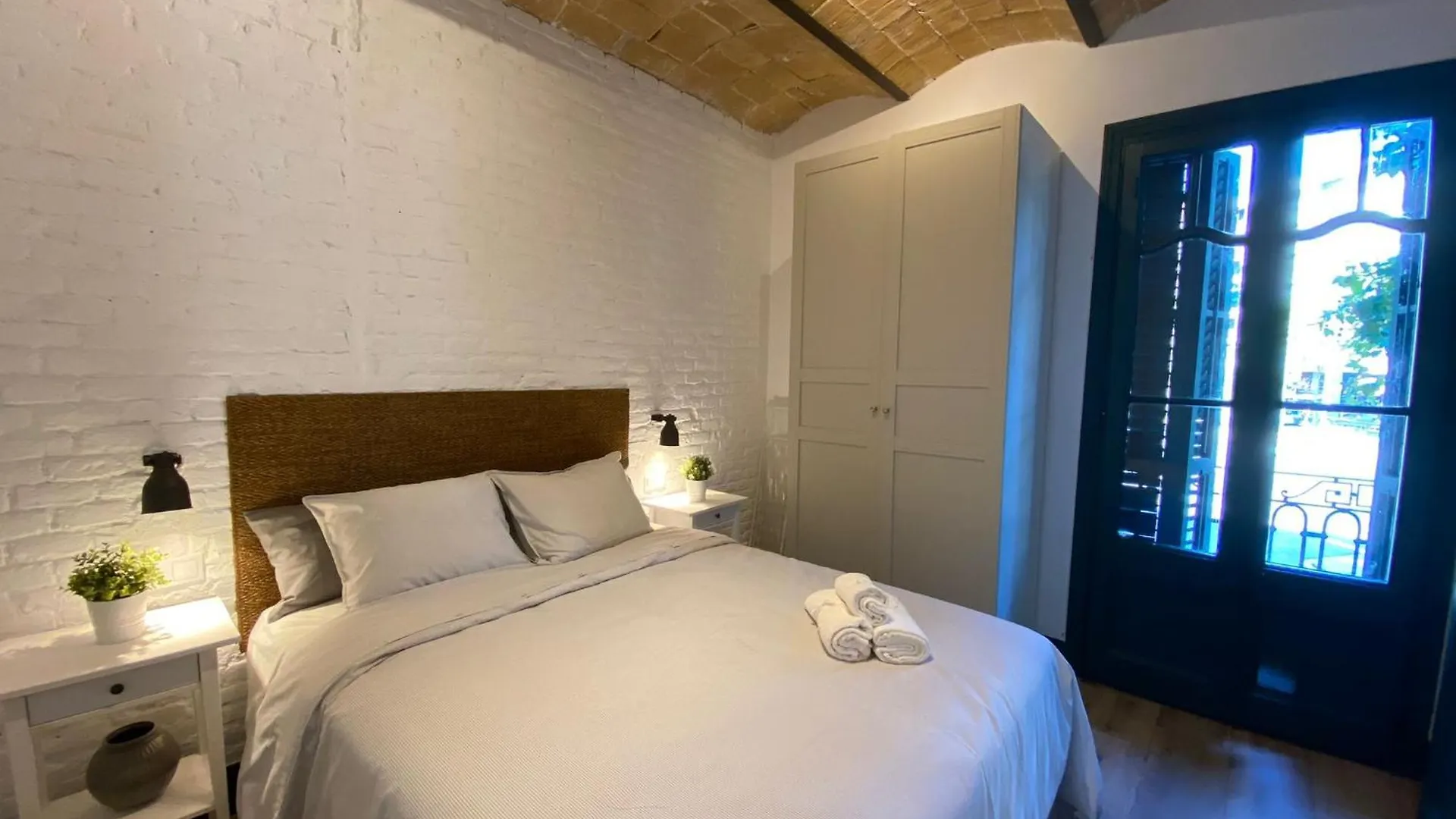 Barcelona Rent - Gaudi House Apartman Spanyolország