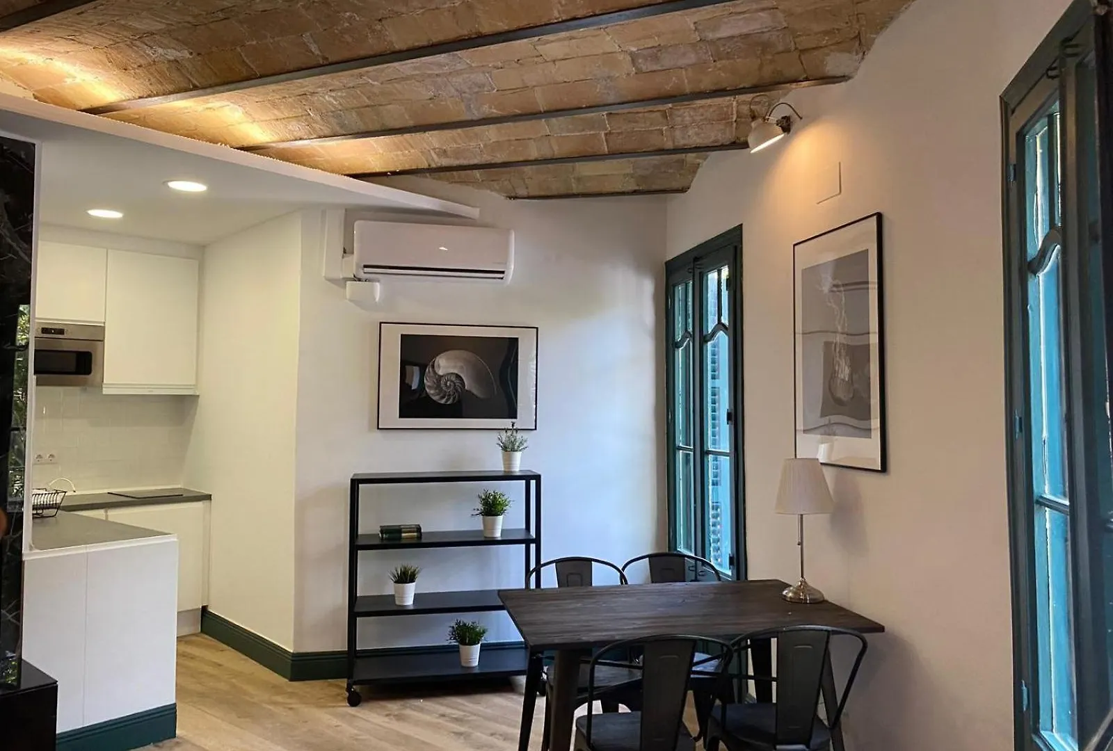 Barcelona Rent - Gaudi House Apartman
